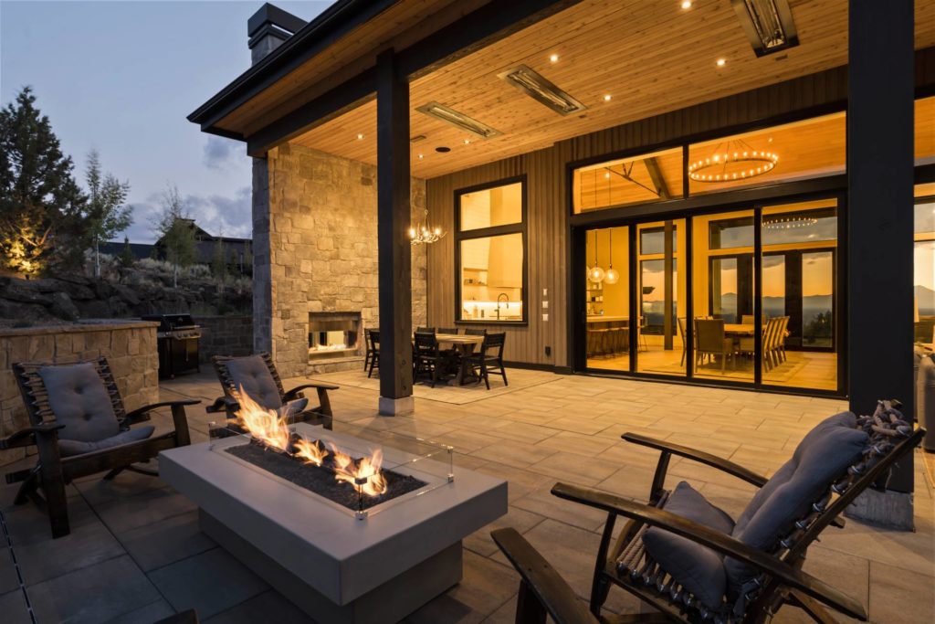 Custom home builders with a finished build in bend Oregon