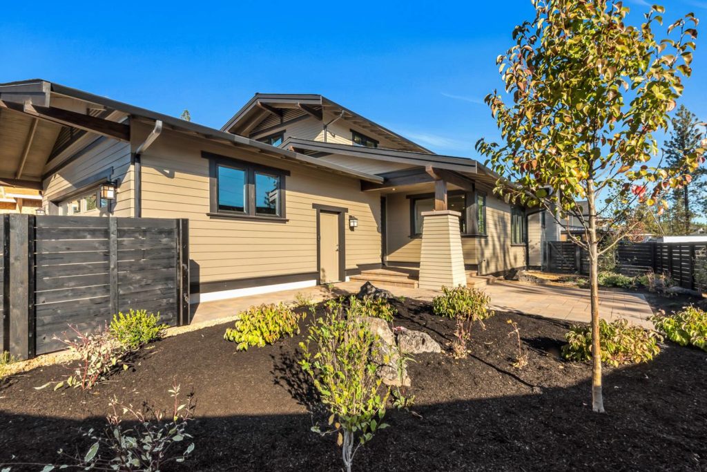 siding installation process for a new home in bend oregon